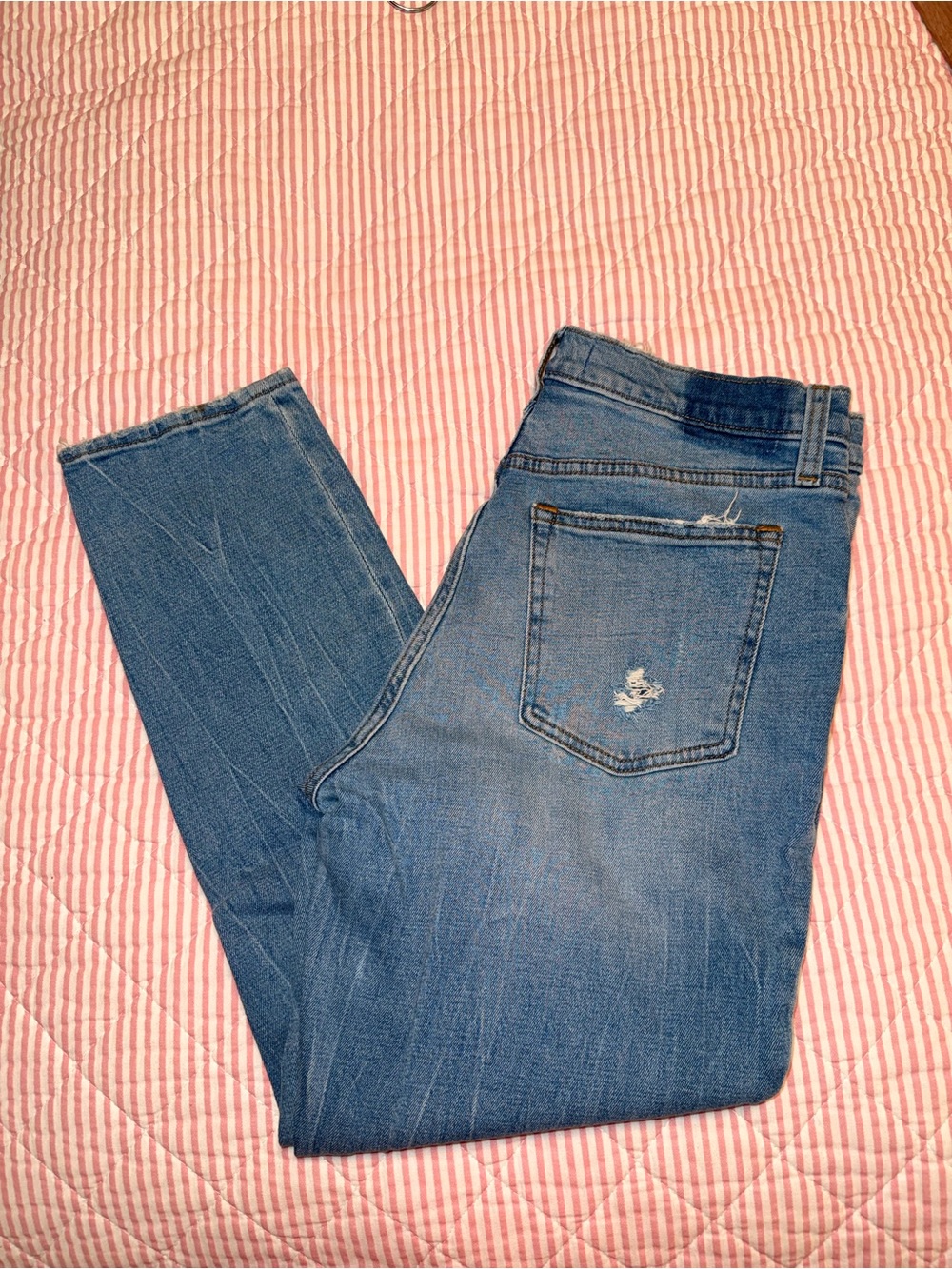 Abercrombie & Fitch High-Rise Light Blue Distressed Jeans